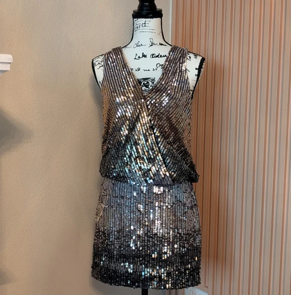 Nicole Miller Cocktail Dress - Picture 4 of 6